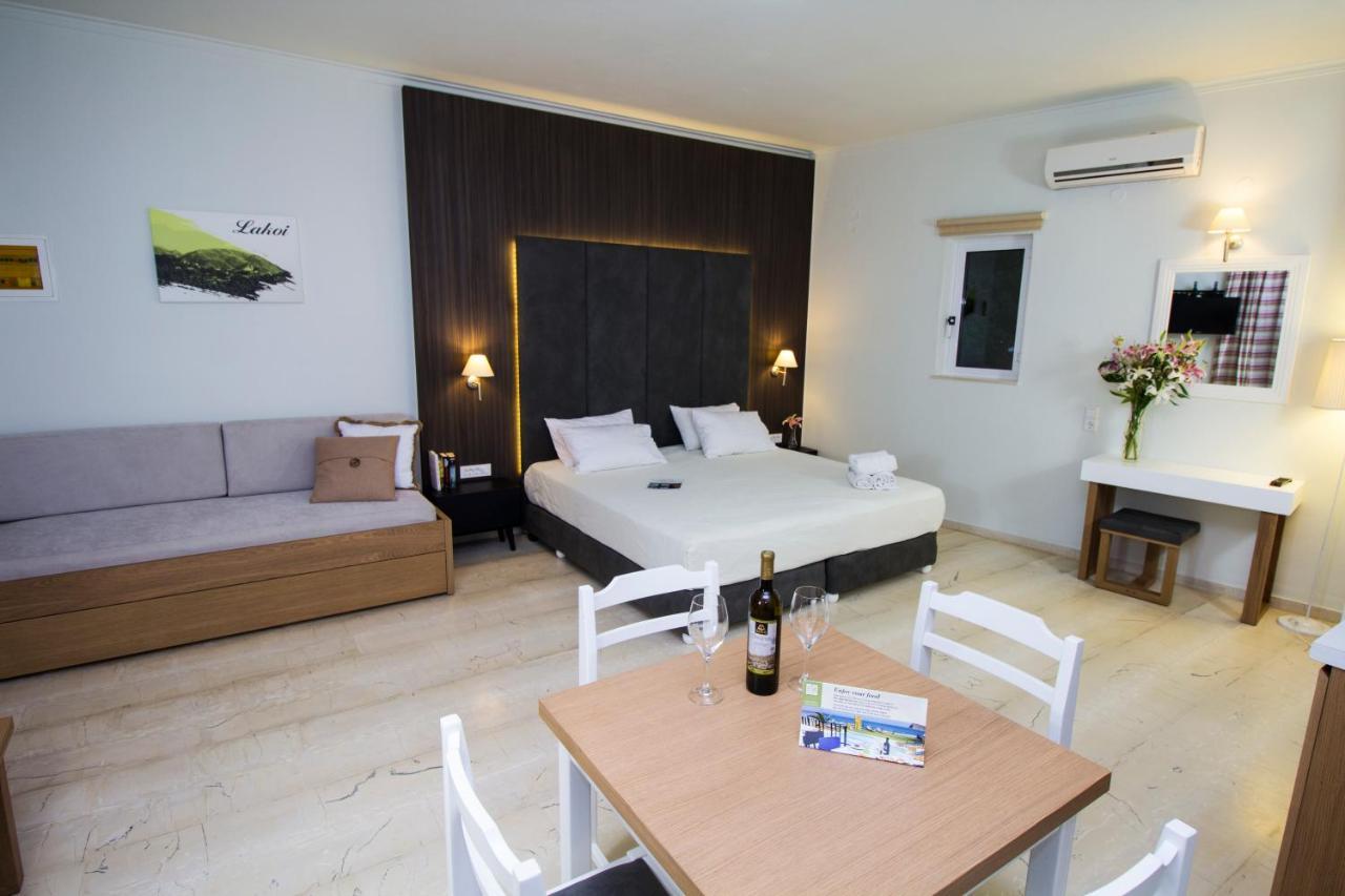 Elia Stalos Apartments 외부 사진