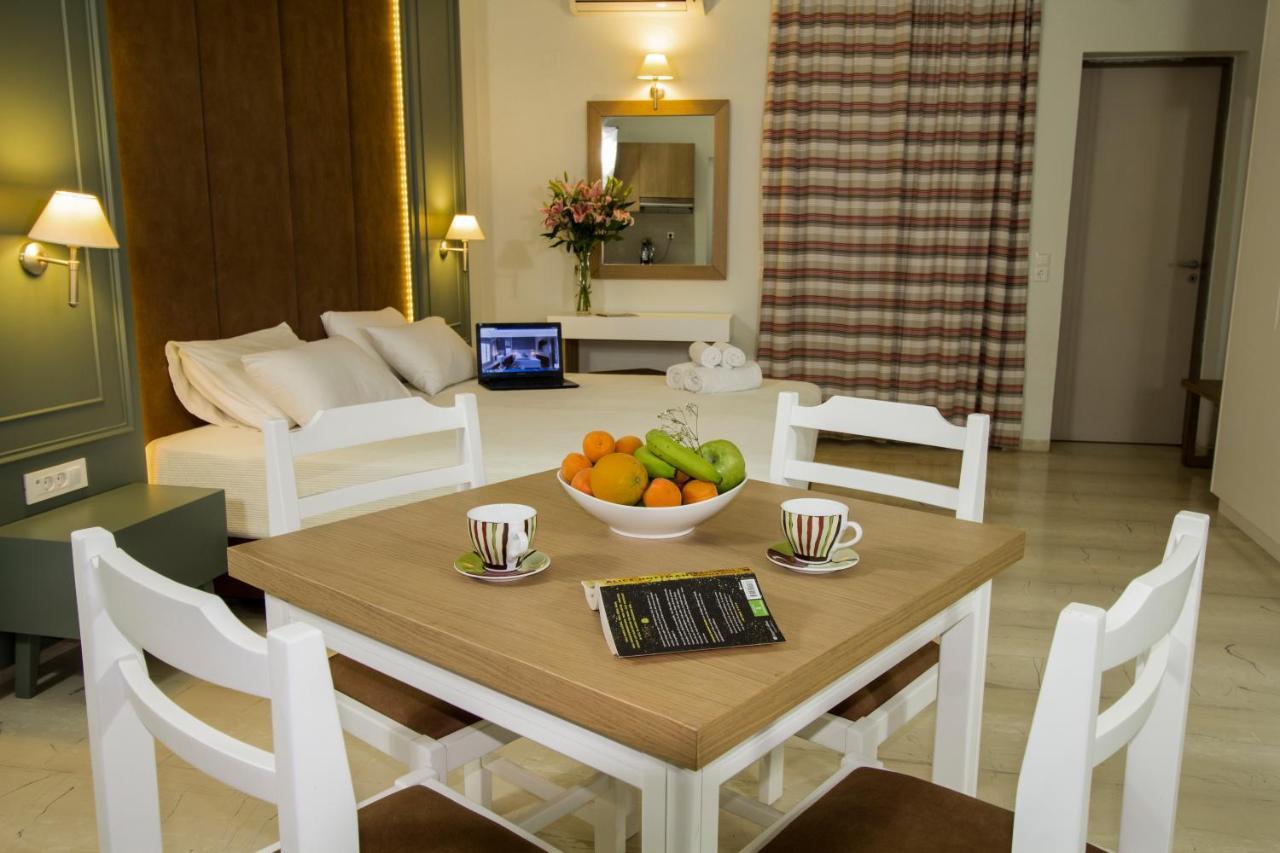 Elia Stalos Apartments 외부 사진